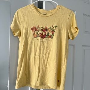 Levi’s yellow floral T shirt